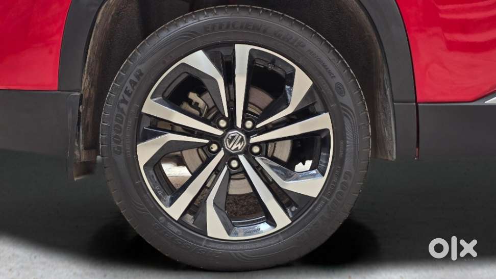 Mg Hector Plus Sharp Pro 1.5 Turbo Petrol Cvt 6 Str, 2024, Petrol