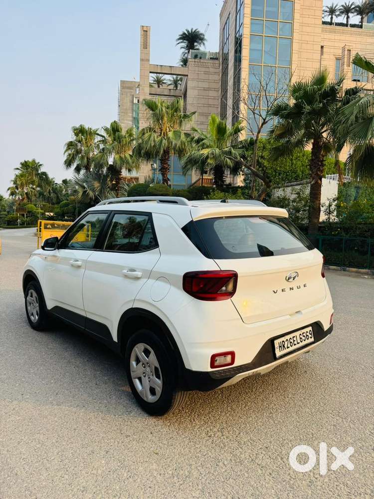 Hyundai Venue S 1.2 Petrol, 2020, Petrol