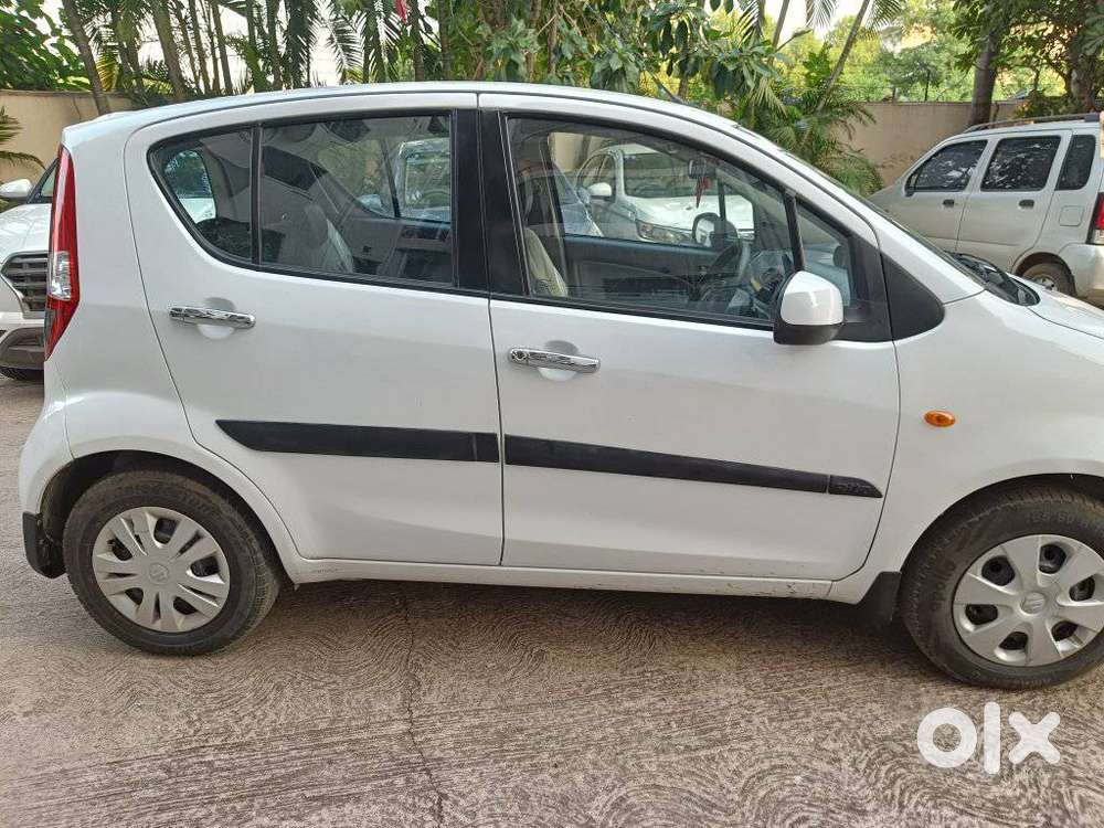 Maruti Suzuki Ritz Vxi, 2012, Petrol