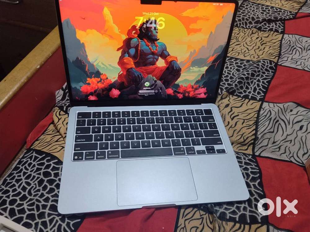 Macbook M4 | 16/256 | 100% battery health | 29cc