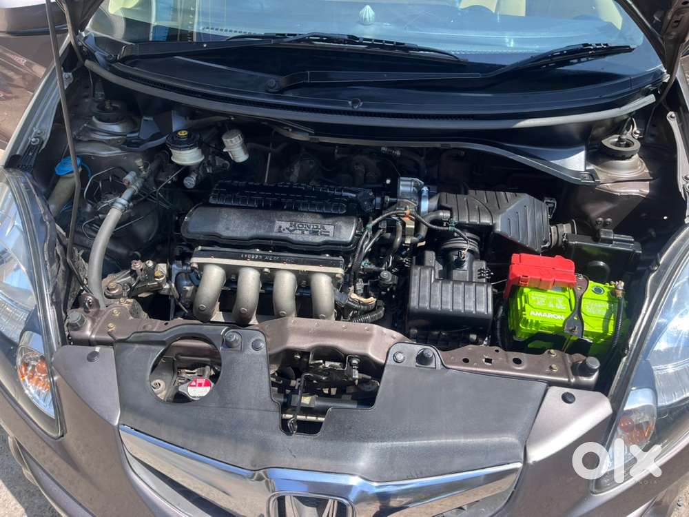 Honda Brio 2011 Petrol Well Maintained