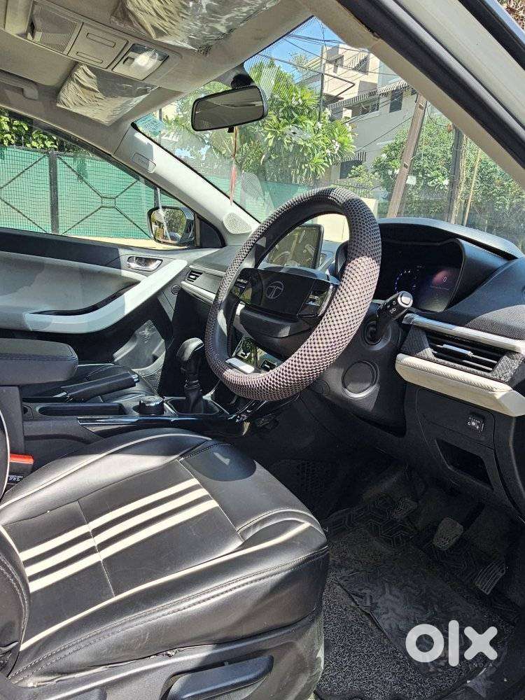 Tata Nexon Creative Plus 1.2 Revotron Petrol 6 Mt, 2023, Cng & Hybri..