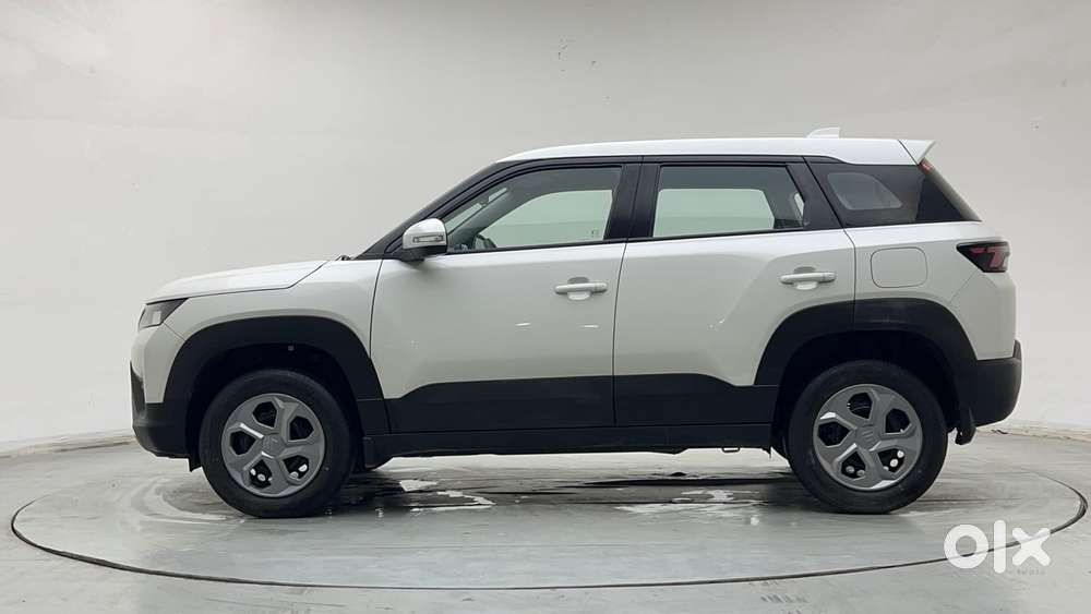 Maruti Suzuki Vitara Brezza 1.5 Zxi Plus At Dual Tone, 2023, Petrol