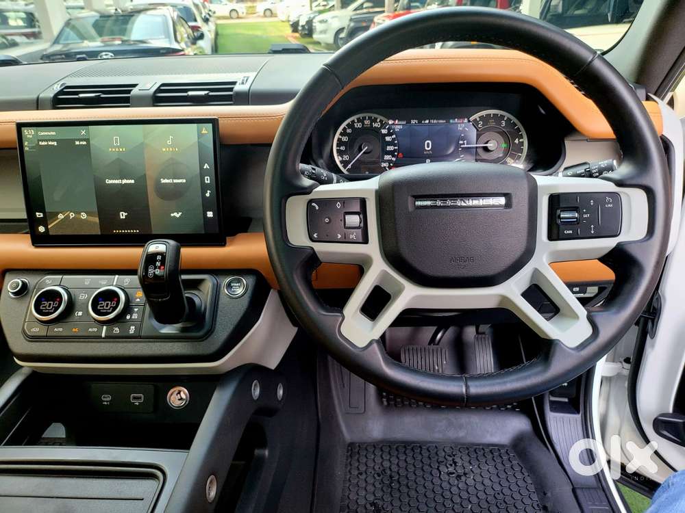 Land Rover Defender 3.0 L 130 Hse, 2023, Diesel