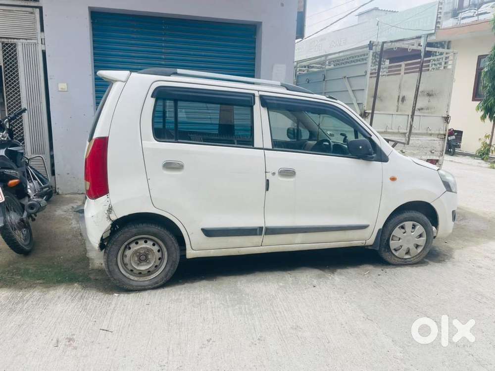 Maruti Suzuki Hybrid 2016