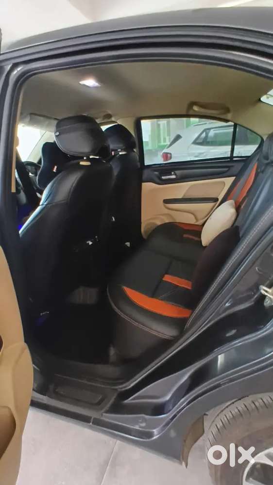 Honda Amaze Vx Cvt Meteoroid Grey Colour