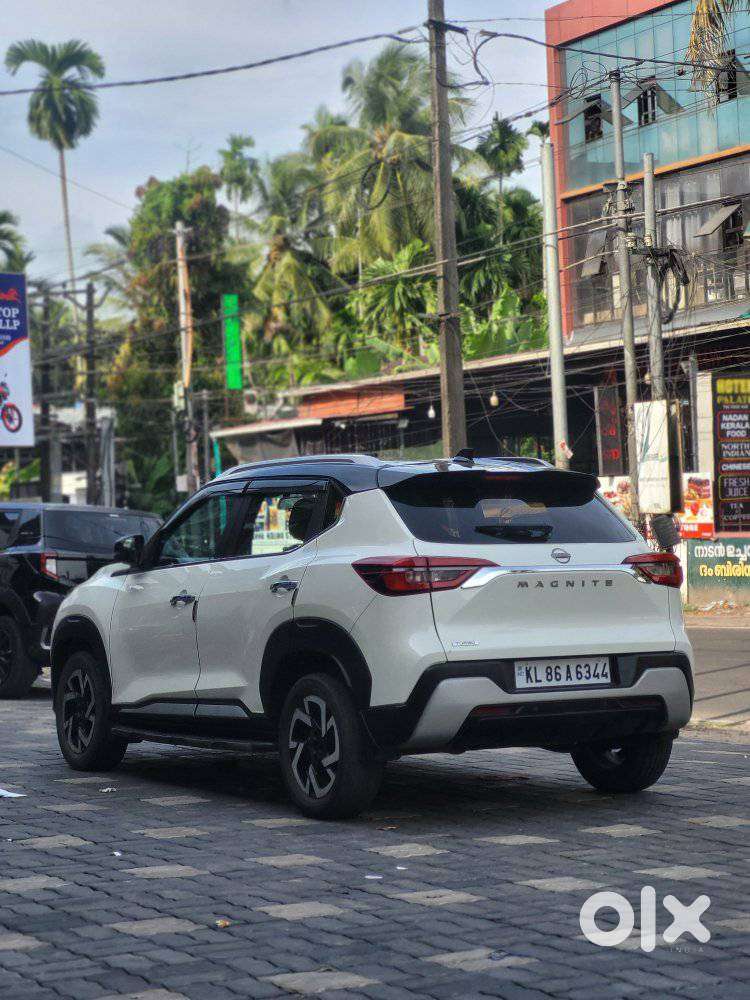 Nissan Magnite 1.0 Xv Premium Turbo, 2022, Petrol