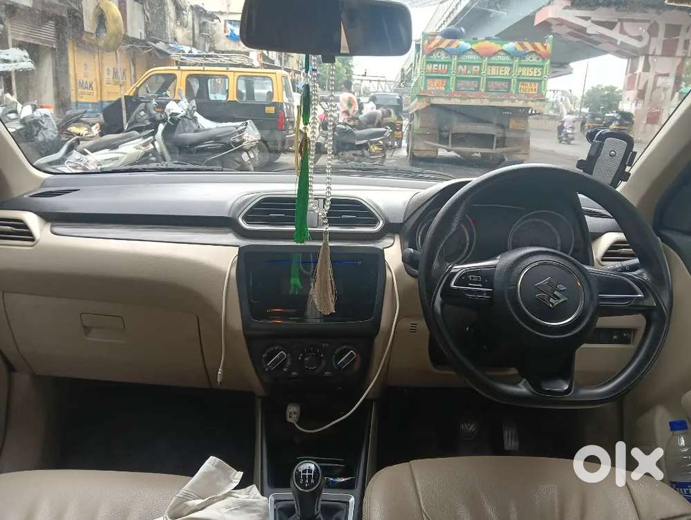 Maruti Suzuki Dzire 2022 Cng & Petrol 200000 Km Driven
