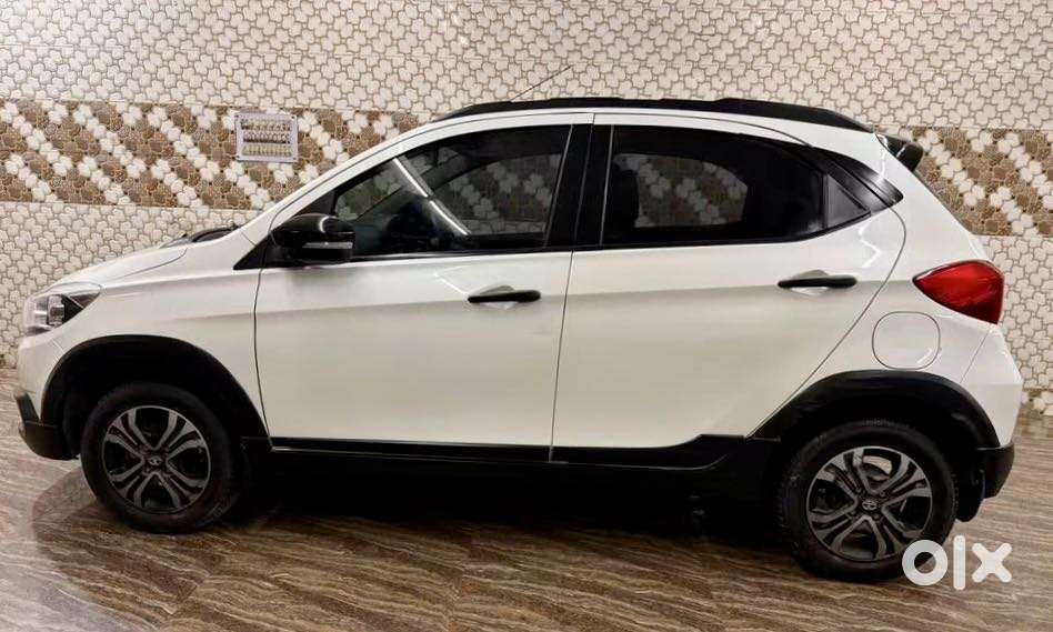 Tata Tiago Nrg 1.2 Xz Amt, 2019, Petrol