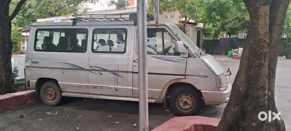10 Seater Diesel