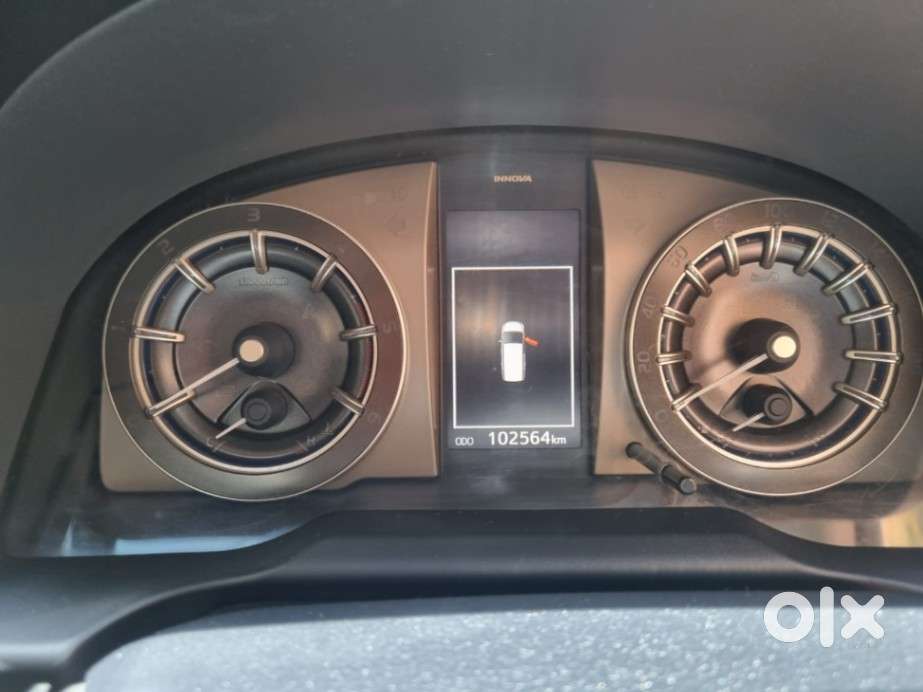 Toyota Innova Crysta 2.8z Automatic, 2018, Diesel