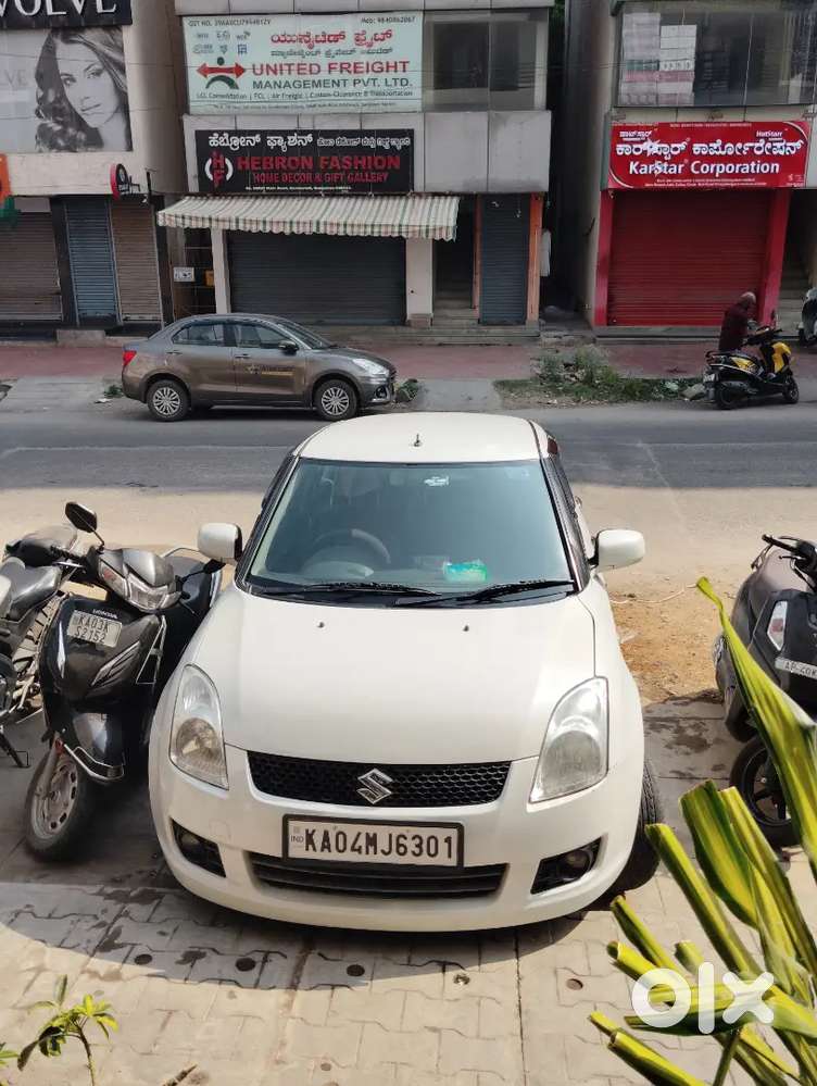 Maruti Suzuki Dzire Vxi 2011 Car