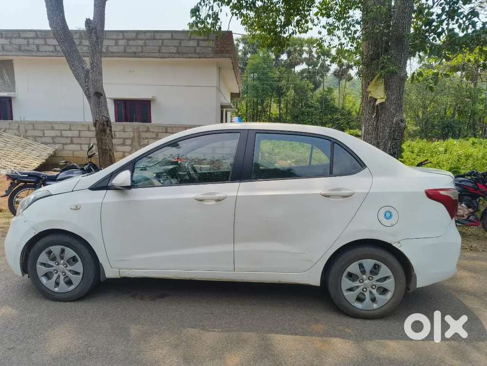 Hyundai Xcent 2017 Diesel Good Condition & Money Need