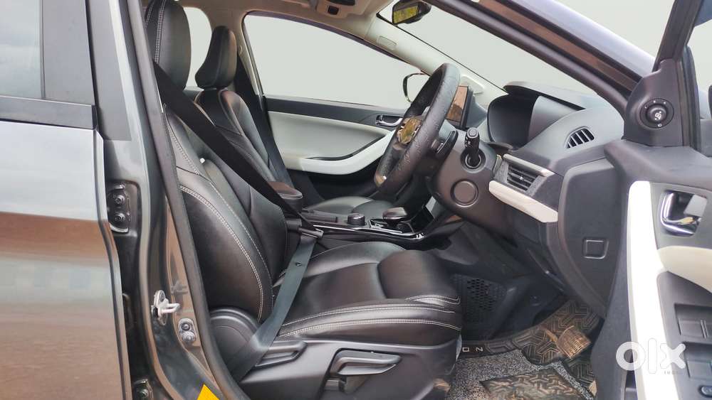 Tata Nexon Creative Plus S 1.2 Revotron Petrol 7dca, 2023, Petrol