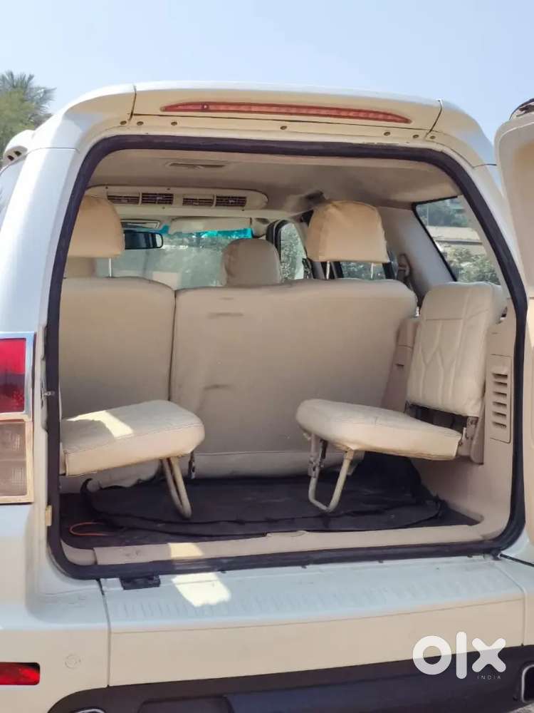 Tata Safari Storme 2014