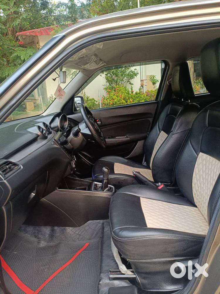 Maruti Suzuki Swift Vxi Optional, 2023, Petrol
