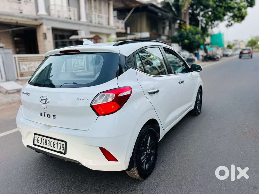 Hyundai Grand I10 Nios Sportz 1.2 Kappa Cng, 2022, Cng & Hybrids