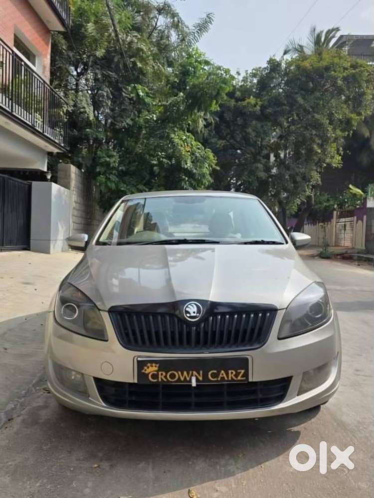 Skoda Rapid 1.5 Tdi Style/1.5 At Style, 2016, Diesel