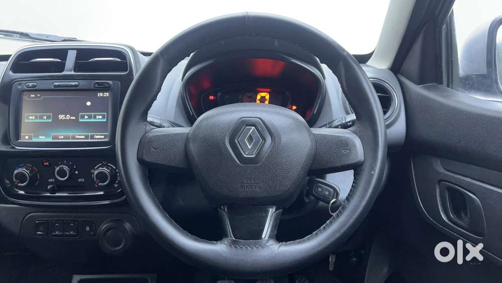 Renault Kwid 1.0 Rxt Sce Special (o), 2017, Petrol