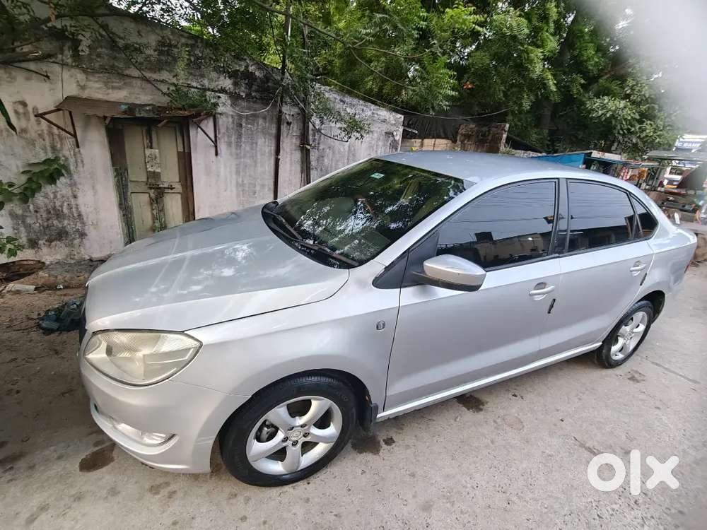 Skoda Rapid 1.5 Elegance 2012 Good Condition