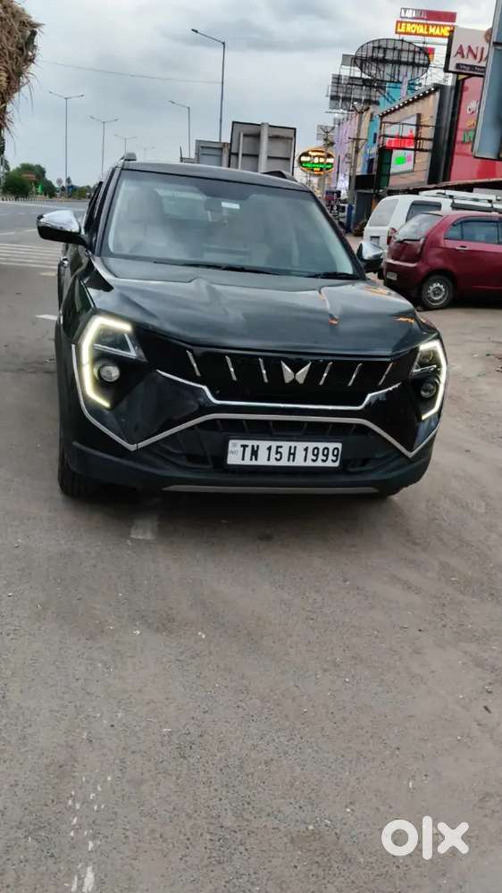 Mahindra Xuv 3xo 2024 Petrol Well Maintained