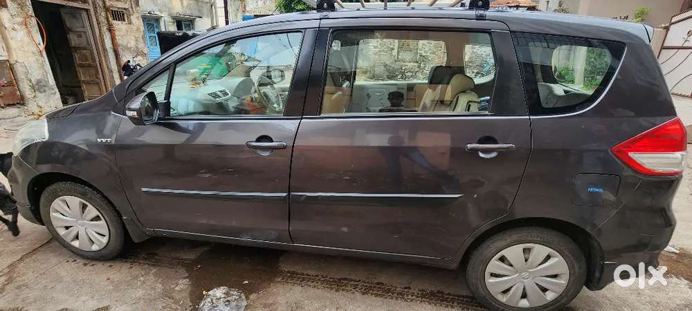 Maruti Suzuki Ertiga Vxi 2017