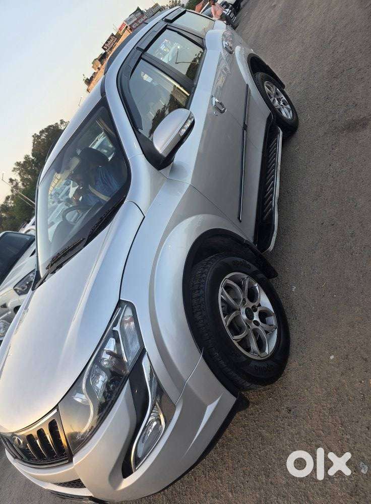Mahindra Xuv500 W6 At, 2018, Diesel