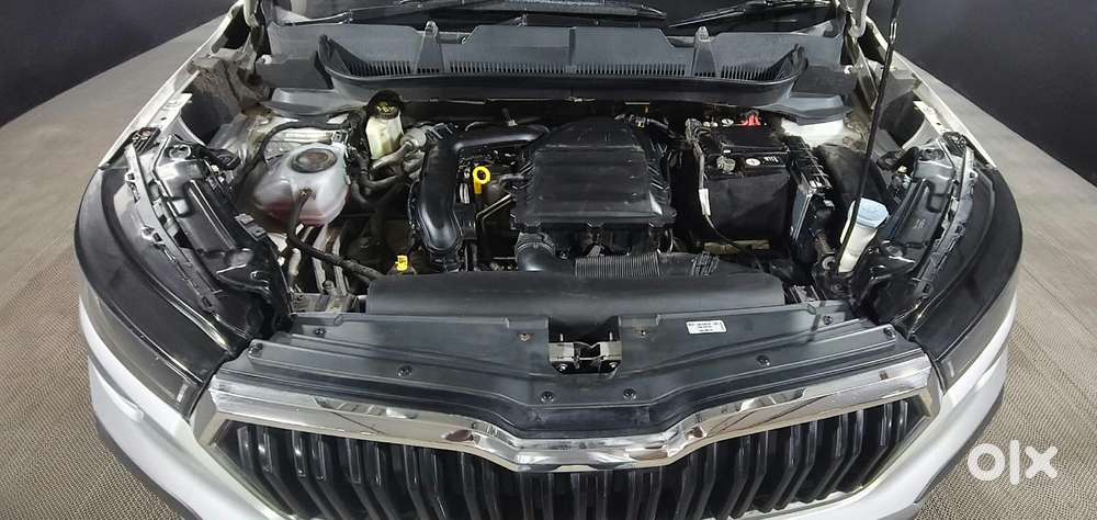 Skoda Kushaq 1.0 Tsi Ambition, 2023, Petrol