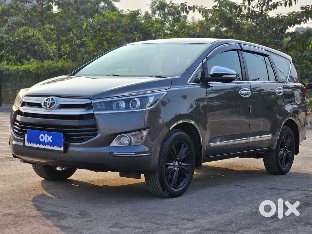 Toyota Innova Crysta
