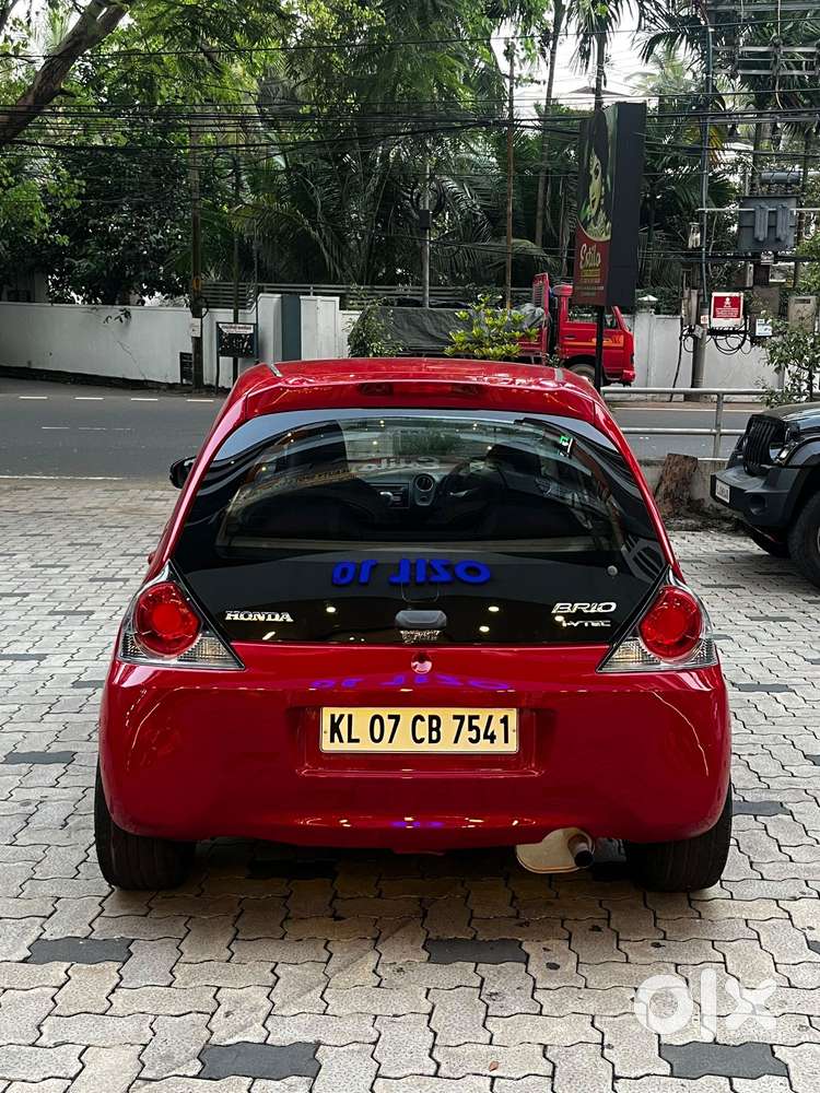 Honda Brio Exclusive Edition, 2014, Petrol