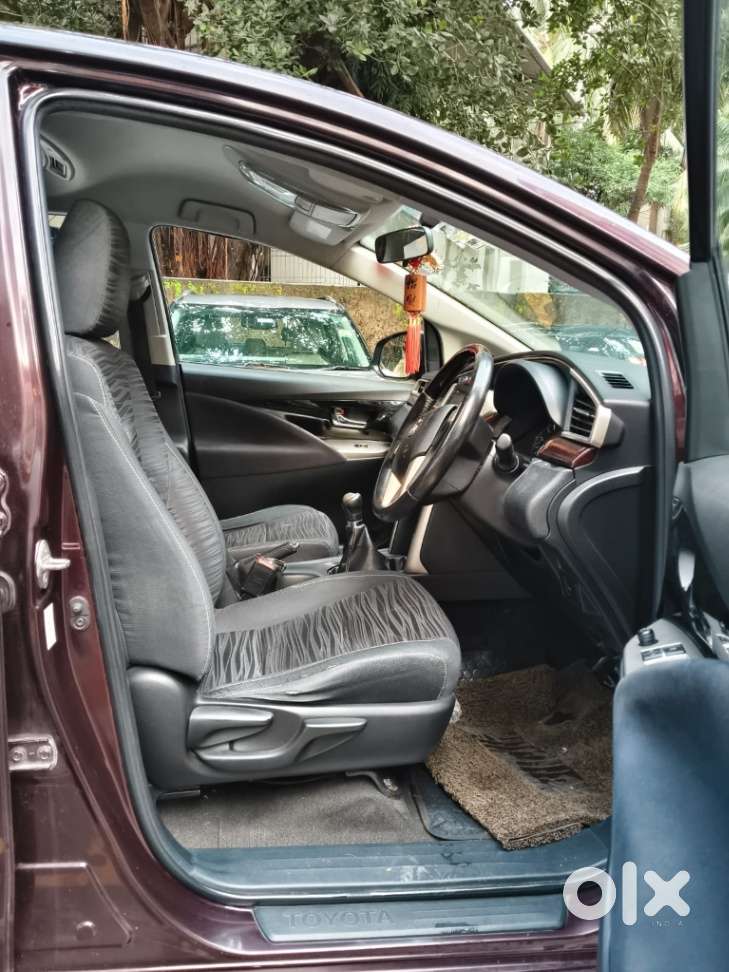 Toyota Innova Crysta 2.4 V, 2016, Diesel