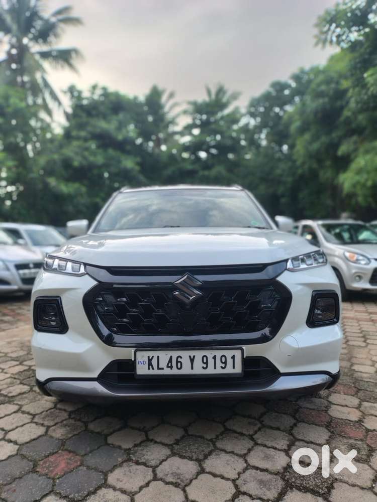 Maruti Suzuki Grand Vitara 1.5 Alpha Smart Hybrid At, 2023, Petrol