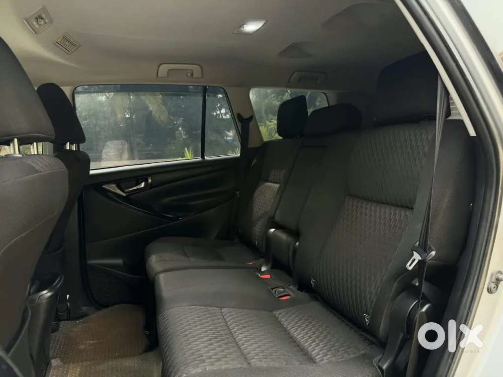 Toyota Innova Crysta 2019-20 Diesel 150000 Km Driven
