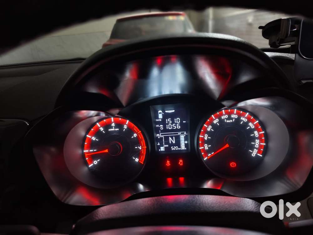 Mahindra Xuv 3xo Mx3, 2025, Petrol