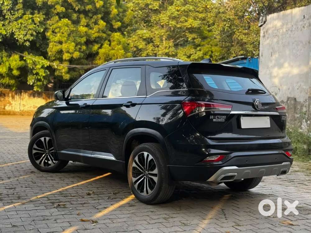 Mg Hector Plus 1.5 Sharp Turbo Cvt 6 Str, 2021, Petrol