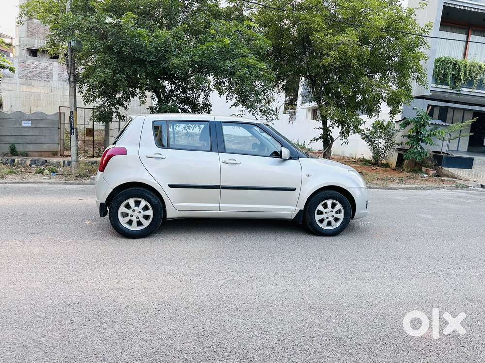 Maruti Suzuki Swift 1.3 Zxi, 2006, Petrol
