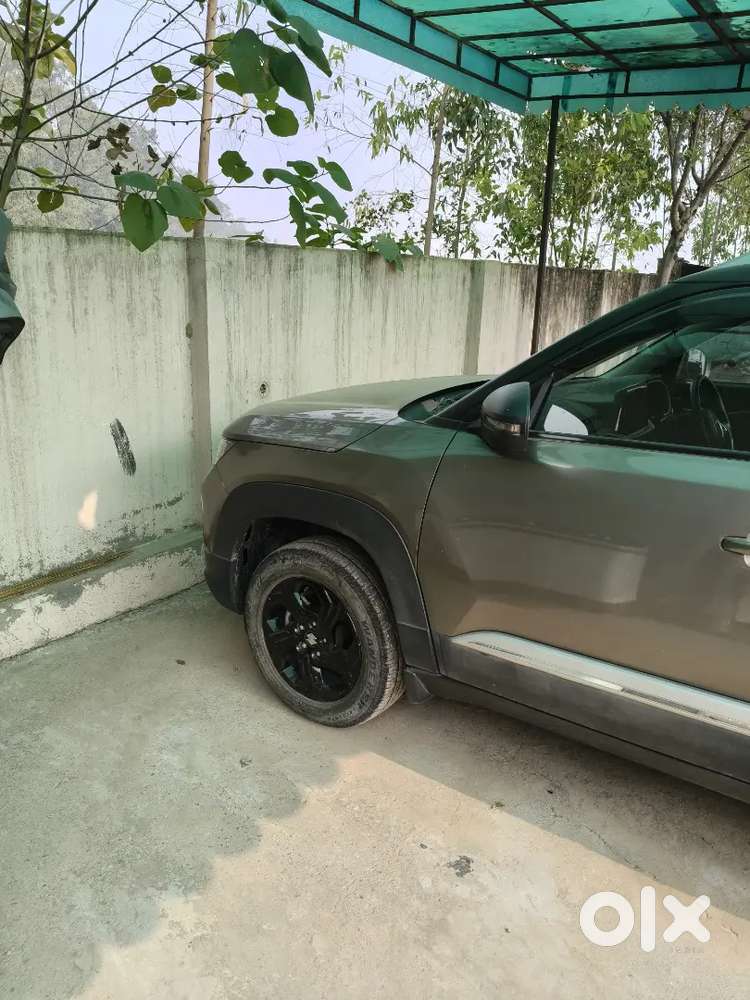 Maruti Suzuki Brezza 2023 Petrol 27000 Km Driven