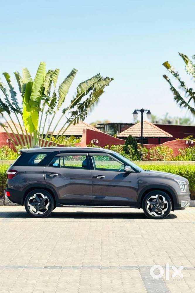 Hyundai Alcazar 2.0 Platinum (o) Petrol At 7 Str, 2022, Petrol