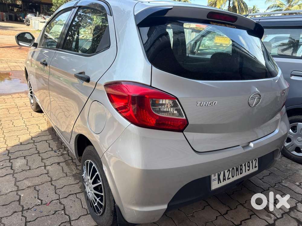 Tata Tiago Xe, 2016, Petrol