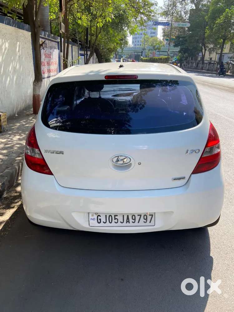 Fuel:petrol + Cng
Owner : 3
Tyre : Good Condition
Best Condition