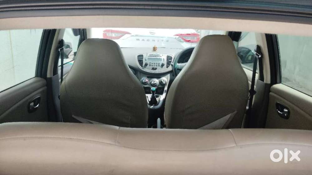 Hyundai I10 Sportz, 2016, Petrol