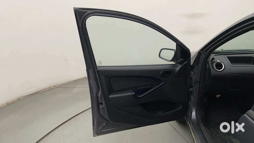 Ford Figo 2010-2012 Petrol Exi, 2015, Petrol