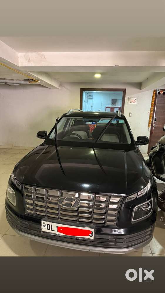 Hyundai Venue Petrol 2022