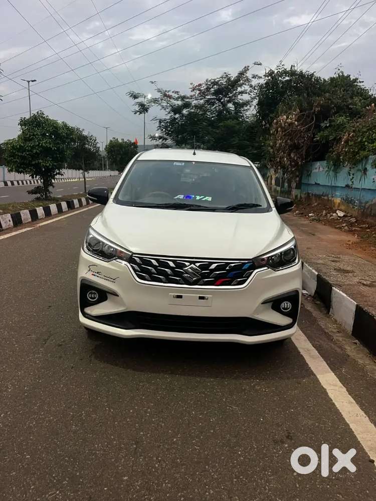 Maruti Suzuki Ertiga 2023 Second-owner Manual
