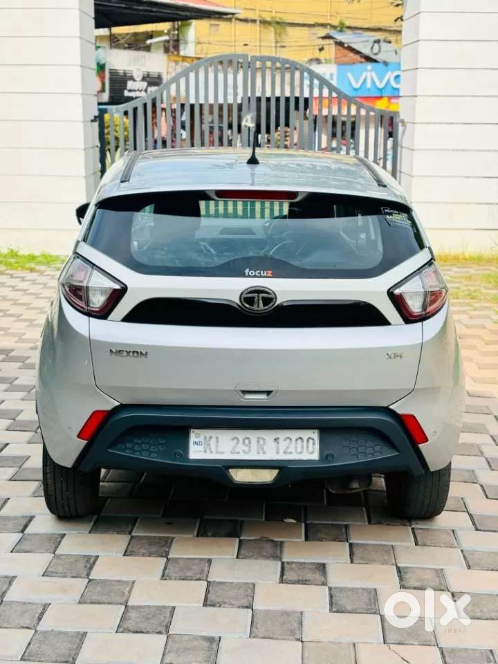 Tata Nexon 1.2 Revotron Xm, 2019, Petrol
