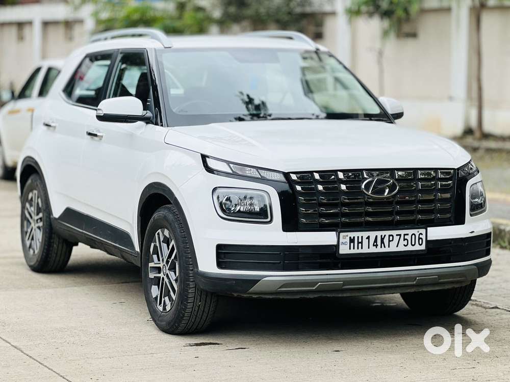 Hyundai Venue 1.5 Crdi Sx (o) Dual Tone, 2023, Diesel