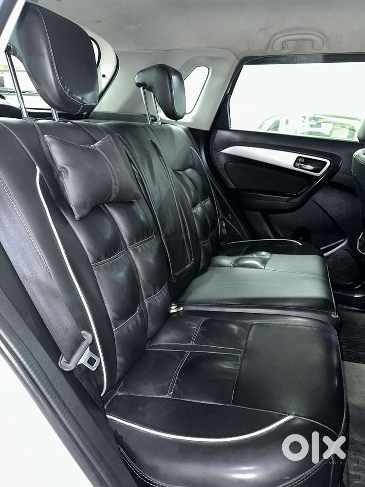 Maruti Suzuki Brezza Zxi Plus At, 2022, Petrol