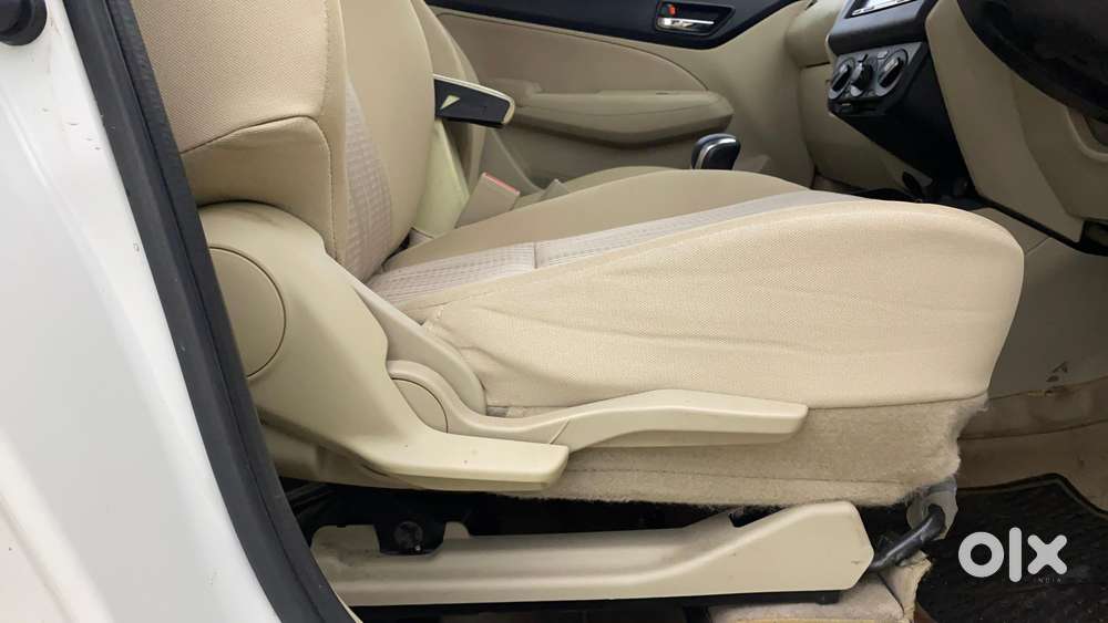 Maruti Suzuki Swift Dzire Amt Vxi, 2022, Petrol