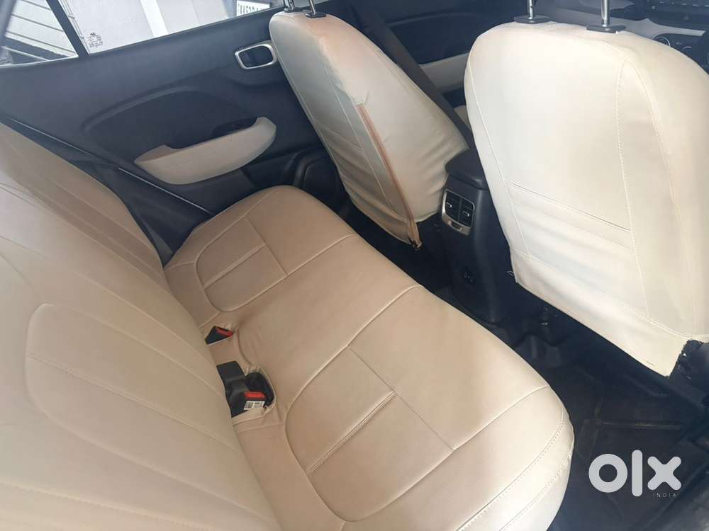 Hyundai Venue Petrol 2022
