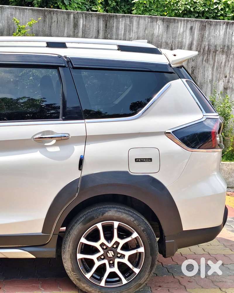 Maruti Suzuki Xl6 1.5 Alpha Mt, 2024, Petrol